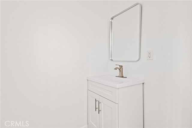 Detail Gallery Image 35 of 74 For 5218 Auckland Ave, Toluca Lake,  CA 91601 - – Beds | – Baths