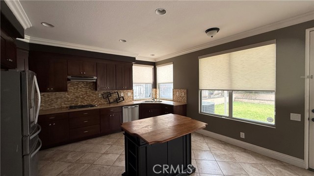 Detail Gallery Image 14 of 23 For 8616 E Silver Ridge, Anaheim,  CA 92808 - 3 Beds | 3 Baths