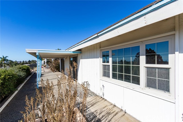 4101 Calle Mayo, San Clemente CA: https://media.crmls.org/medias/73374eed-83d5-45c9-9e02-e8ed18e2c2cb.jpg