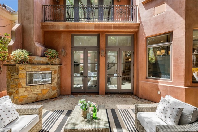 Detail Gallery Image 21 of 64 For 2516 Walnut Ave, Manhattan Beach,  CA 90266 - 5 Beds | 5/1 Baths