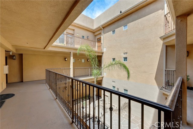 1515 Grismer, 202 photo 11
