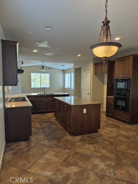 Detail Gallery Image 16 of 16 For 30282 Lamplighter Ln, Menifee,  CA 92584 - 4 Beds | 3 Baths
