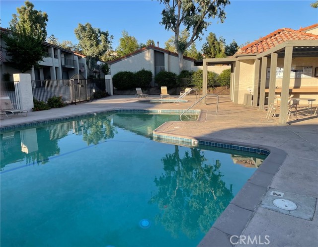 Detail Gallery Image 28 of 28 For 19519 Rinaldi St #57,  Porter Ranch,  CA 91326 - 3 Beds | 2 Baths