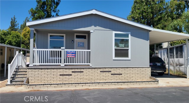 2139 E 4th Street, Ontario CA: https://media.crmls.org/medias/733d925a-7559-4e68-b11d-22f040332a63.jpg