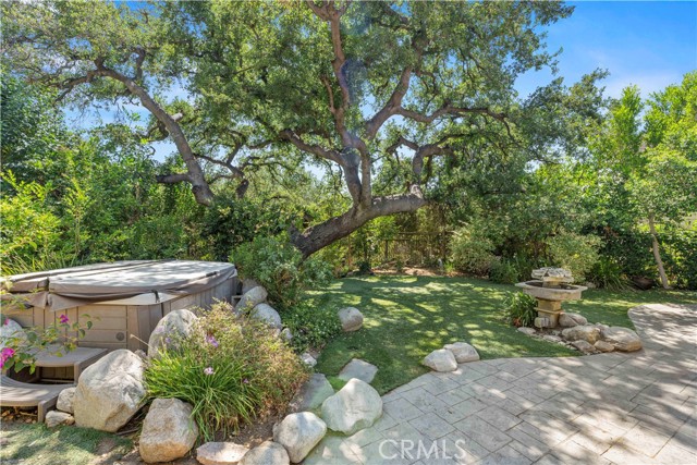 4359 Park Corona, Calabasas CA: https://media.crmls.org/medias/733e2a84-3f94-4c95-b08b-ef495c181266.jpg