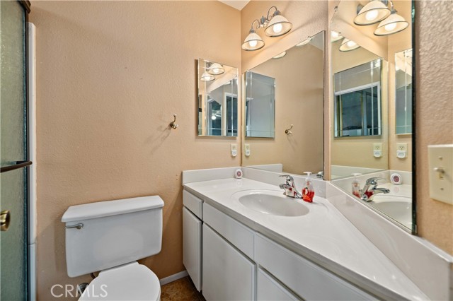 Detail Gallery Image 17 of 27 For 43130 18th St, Lancaster,  CA 93534 - 2 Beds | 2 Baths