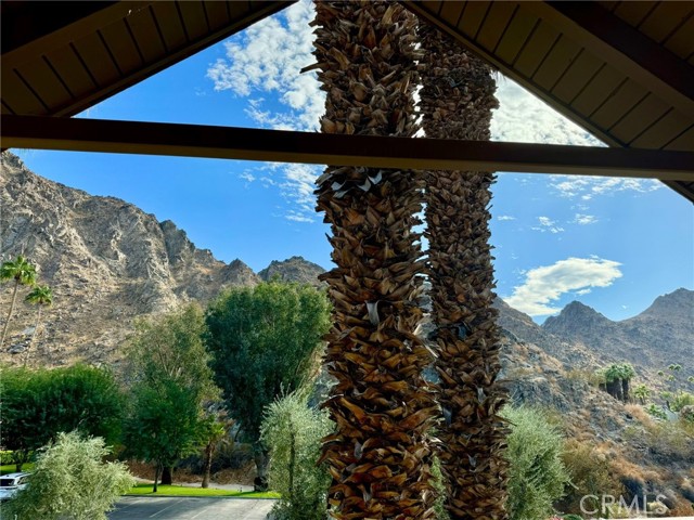 78130 Cortez Lane, Indian Wells CA: https://media.crmls.org/medias/733f17cd-4d70-4e2b-a88a-495d29e31faf.jpg