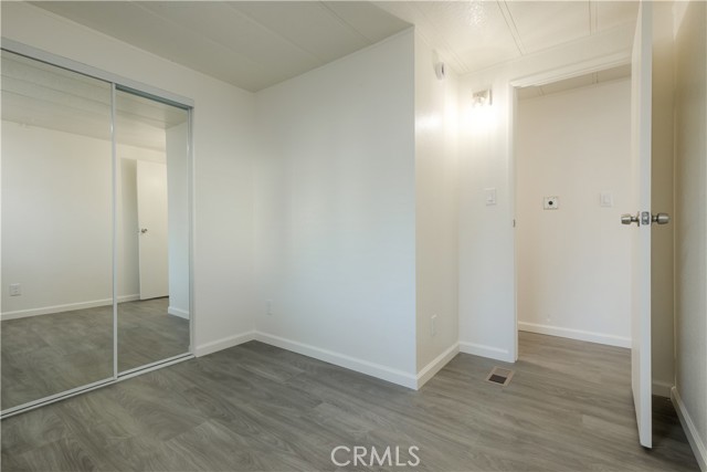 Image 16 of 31 For 1047 14th  