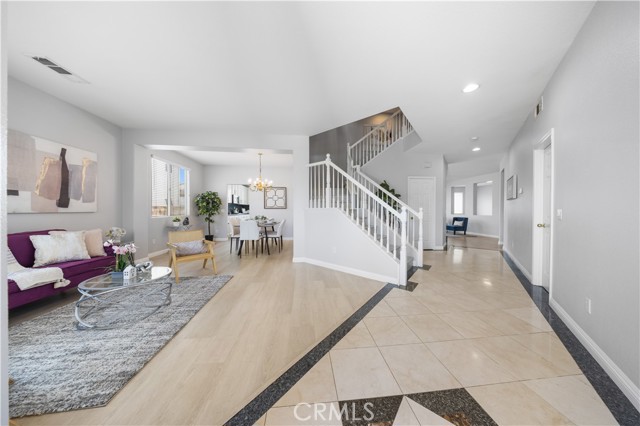 12337 Columbia Lane, Eastvale CA: https://media.crmls.org/medias/73410917-ebc1-48cd-854c-441c50966971.jpg