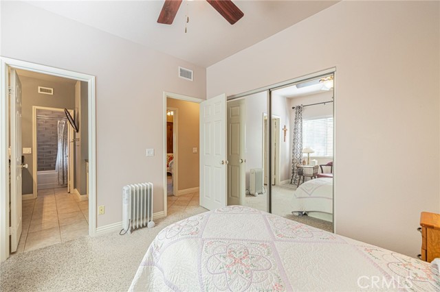 Detail Gallery Image 35 of 48 For 42255 Round Hill Dr, Lancaster,  CA 93536 - 4 Beds | 2/1 Baths