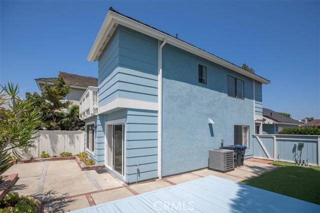 35 Bawley Street, Laguna Niguel CA: https://media.crmls.org/medias/73418a0c-4cda-4b4c-b322-576ce9ea3e2f.jpg