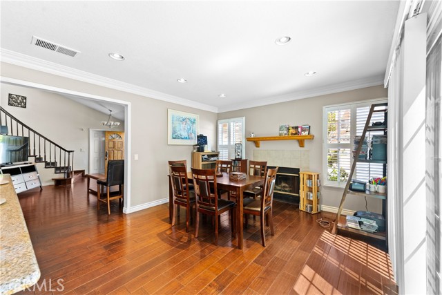 12162 Napoli Drive, Cerritos CA: https://media.crmls.org/medias/73424be7-4598-4aaa-a2ff-22325360ea67.jpg