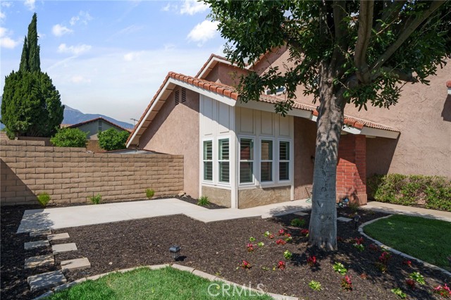 Detail Gallery Image 3 of 22 For 10238 Monte Vista St, Rancho Cucamonga,  CA 91701 - 4 Beds | 2/1 Baths