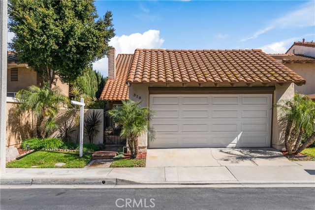 318 New Jersey Ln, Placentia, CA 92870