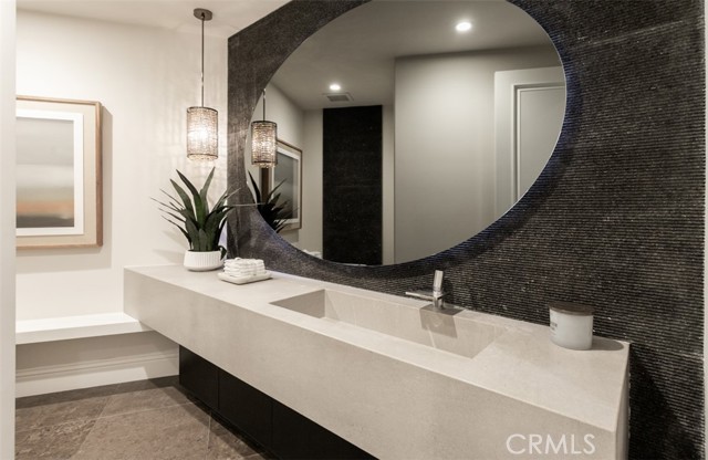Detail Gallery Image 28 of 66 For 22 Pelican Crest Dr, Newport Coast,  CA 92657 - 5 Beds | 7/1 Baths