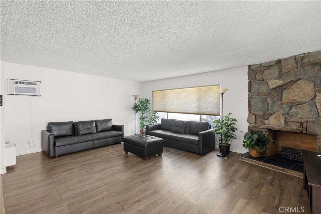 MLS #PW26132504 image #3
