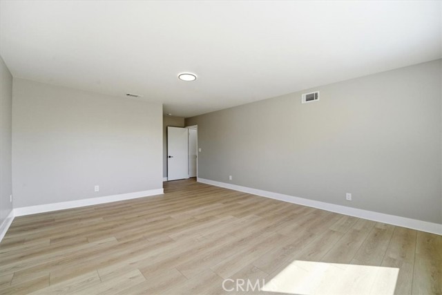 Detail Gallery Image 37 of 59 For 1613 Darcy Ave, Simi Valley,  CA 93065 - 4 Beds | 2/1 Baths