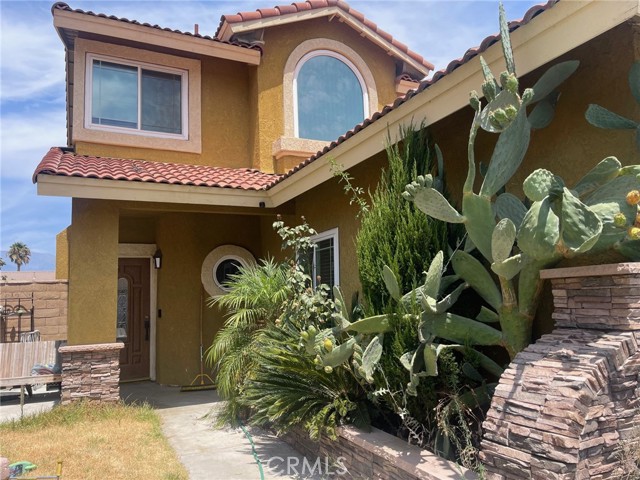 Detail Gallery Image 1 of 1 For 15408 Villaba Rd, Fontana,  CA 92337 - 3 Beds | 2/1 Baths