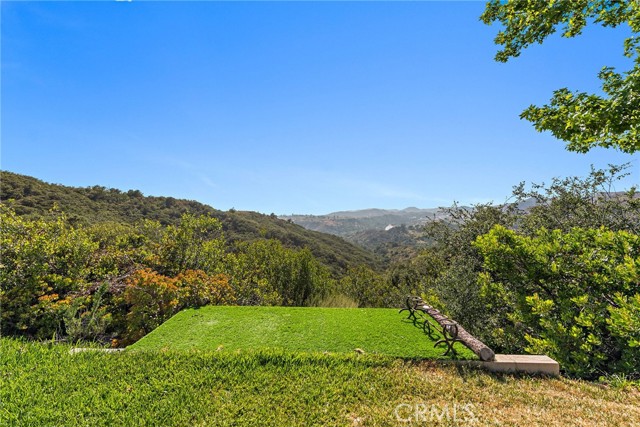 19041 Live Oak Canyon Road, Trabuco Canyon CA: https://media.crmls.org/medias/73456c90-2e6d-4e64-b93b-8c0eb25b46cb.jpg