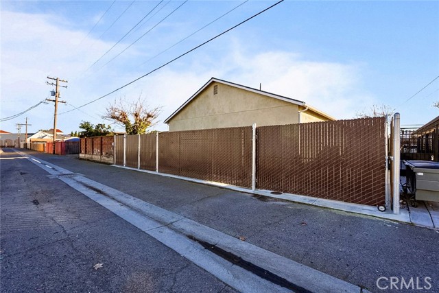 Detail Gallery Image 32 of 33 For 956 J, Los Banos,  CA 93635 - 2 Beds | 1 Baths