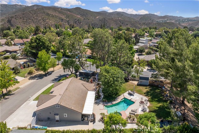 319 Cheerful Court, Simi Valley CA: https://media.crmls.org/medias/73462f70-6acb-4202-9607-af39a5cb4af7.jpg