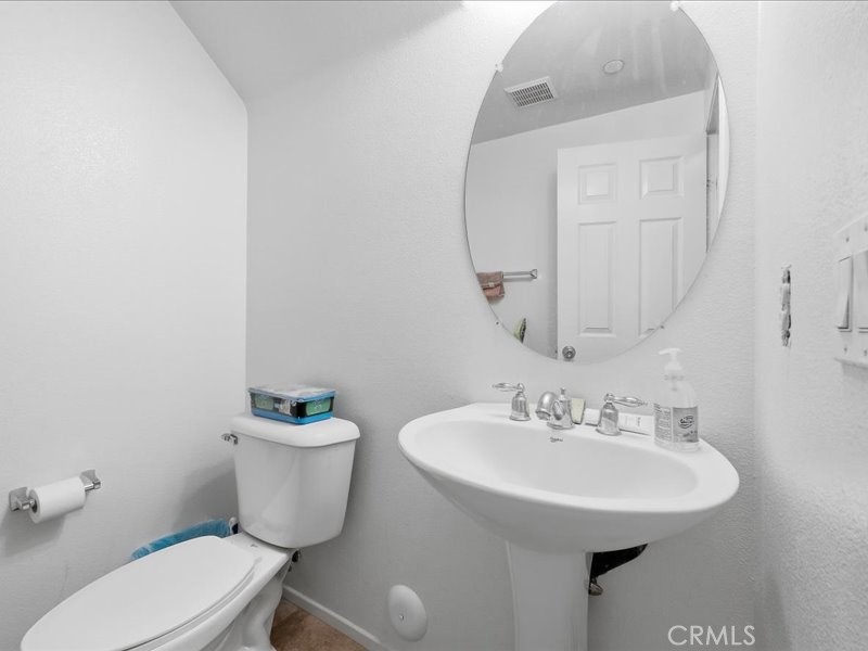 https://media.crmls.org/medias/7346cf88-8f35-4d65-a714-ff85766e4303.jpg?preset=X-Large