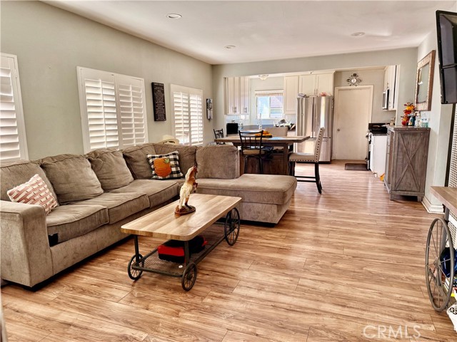 Detail Gallery Image 4 of 10 For 4709 Grape, Pico Rivera,  CA 90660 - 3 Beds | 2 Baths