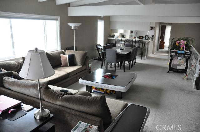 1723 Carver, Redondo Beach, California 90278, 3 Bedrooms Bedrooms, ,2 BathroomsBathrooms,Residential,Sold,Carver,S12104965