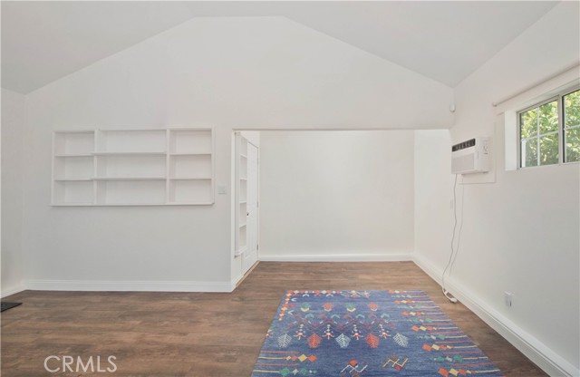 Detail Gallery Image 28 of 44 For 13964 Peach Grove St, Sherman Oaks,  CA 91423 - 3 Beds | 3 Baths