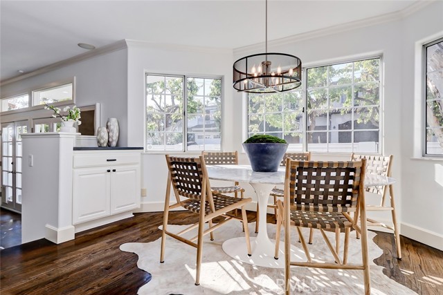 742 31st Street, Manhattan Beach, California 90266, 5 Bedrooms Bedrooms, ,2 BathroomsBathrooms,Residential,Sold,31st,SB22034184