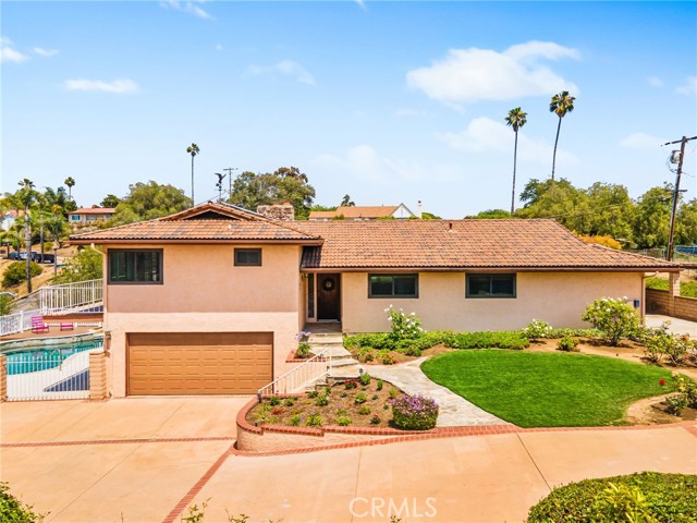 Detail Gallery Image 1 of 49 For 1238 Barbara Dr, Vista,  CA 92084 - 4 Beds | 2 Baths
