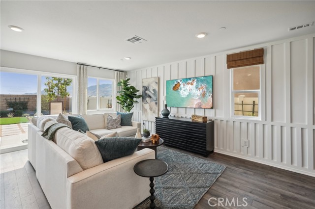 Detail Gallery Image 5 of 25 For 14014 Larissa St, Moreno Valley,  CA 92555 - 3 Beds | 2/1 Baths