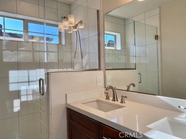 2209 W 237th Street, Torrance CA: https://media.crmls.org/medias/734b2b70-c1da-49ca-898e-7695f2f655ab.jpg