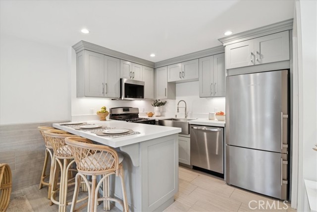 Detail Gallery Image 32 of 75 For 523 S Francisca Ave, Redondo Beach,  CA 90277 - – Beds | – Baths