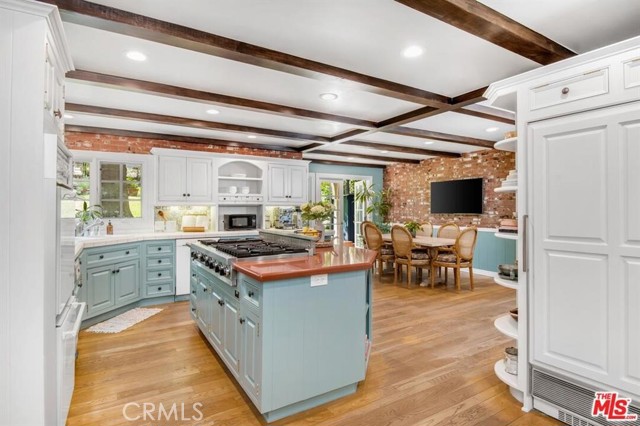 5255 ROUND MEADOW Road, Hidden Hills CA: https://media.crmls.org/medias/734c56cd-13be-4866-a31d-d71419e5b2a6.jpg