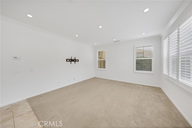 Detail Gallery Image 10 of 60 For 126 Gulfstream, Irvine,  CA 92620 - 3 Beds | 2/1 Baths