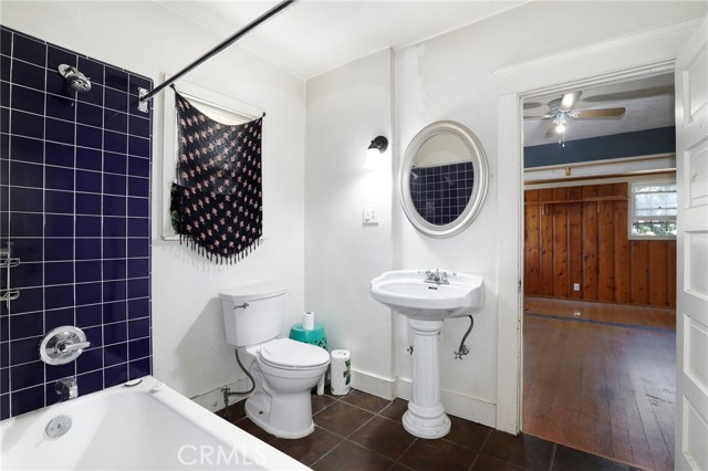 Detail Gallery Image 22 of 43 For 5008 S Van Ness Ave, Los Angeles,  CA 90062 - 3 Beds | 1 Baths