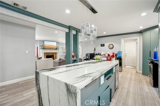 Detail Gallery Image 8 of 20 For 3336 Cherokee Ave, South Gate,  CA 90280 - 4 Beds | 2 Baths