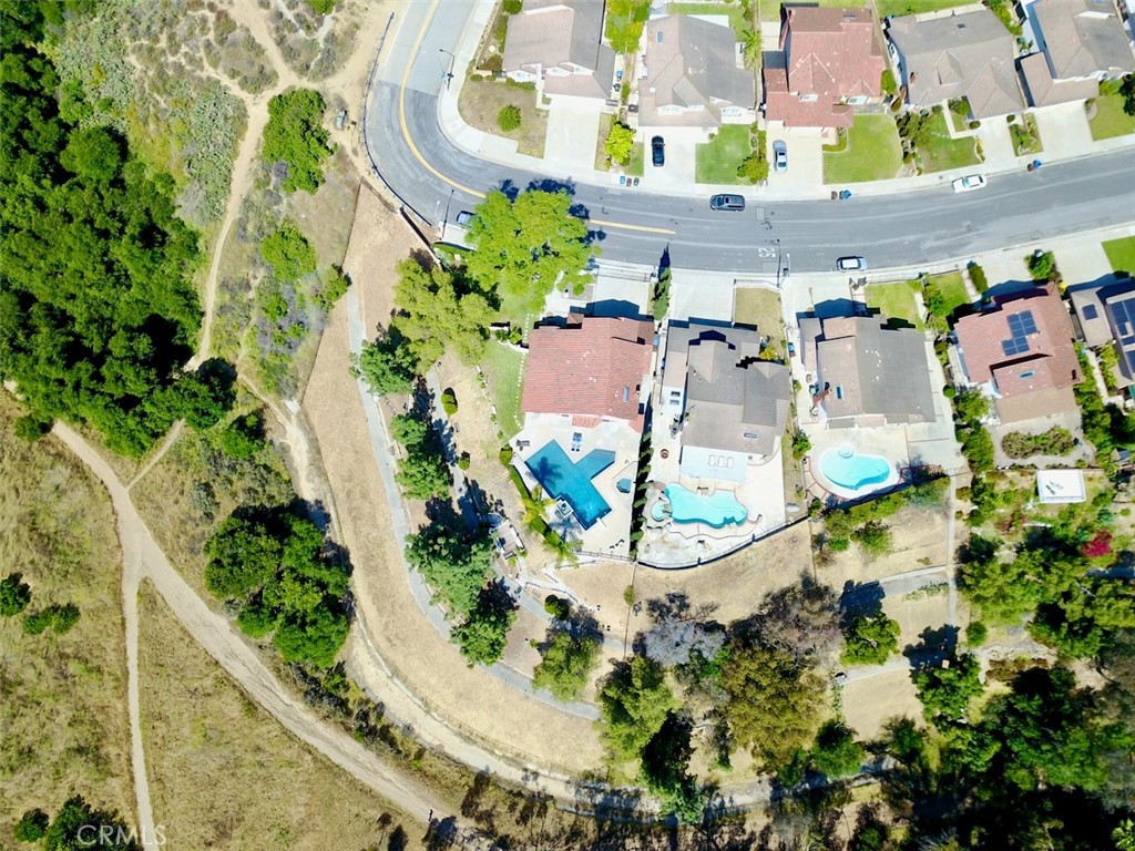 https://media.crmls.org/medias/734e1afb-38f7-4ac7-9fcd-5247439a6c1b.jpg?preset=X-Large