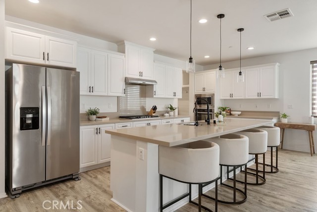 Detail Gallery Image 2 of 28 For 11661 Forsythia, Jurupa Valley,  CA 91752 - 4 Beds | 2/1 Baths