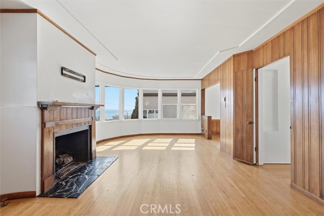 315 33rd, Manhattan Beach, California 90266, 2 Bedrooms Bedrooms, 0 ,2 BathroomsBathrooms,Residential,For Sale,33rd,0,SB26105539