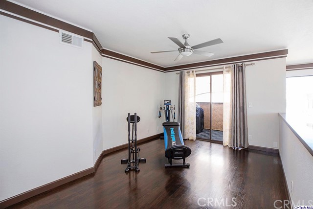 1 Bed Home for Sale in Sherman Oaks, California