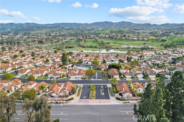 Detail Gallery Image 4 of 41 For 745 Wind Willow Way, Simi Valley,  CA 93065 - 3 Beds | 2 Baths