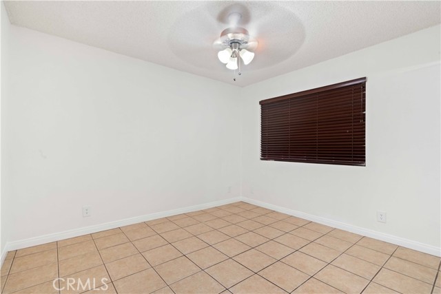 Detail Gallery Image 15 of 20 For 2507 E 15th St #107,  Long Beach,  CA 90804 - 2 Beds | 2 Baths