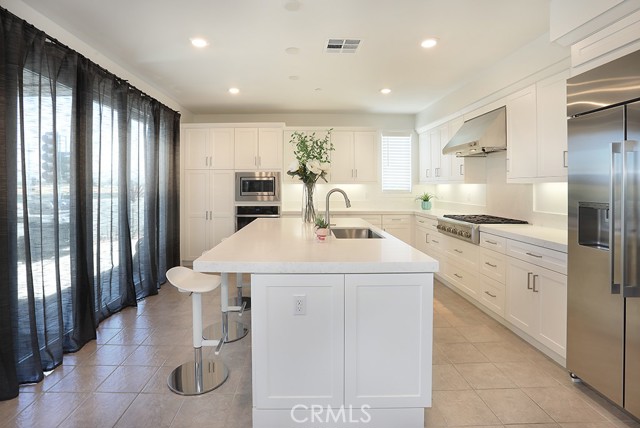 99 Waypoint, Tustin CA: https://media.crmls.org/medias/73505b3f-38ea-407a-a146-f81487018405.jpg