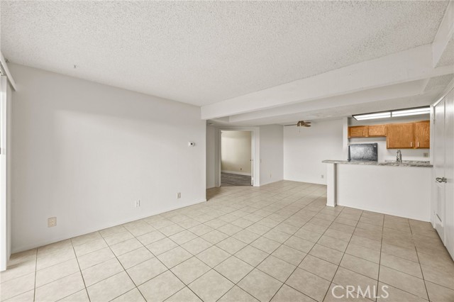 Detail Gallery Image 5 of 25 For 1480 W Edgehill Rd #7,  San Bernardino,  CA 92405 - 2 Beds | 1 Baths