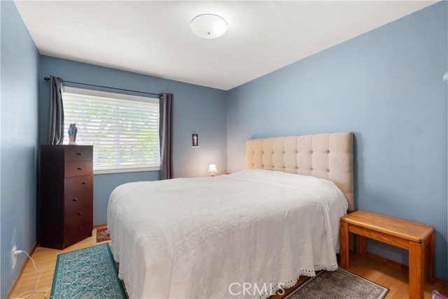 308 Flower Street, Costa Mesa CA: https://media.crmls.org/medias/7351d29a-2e10-4cd5-80d0-d10daa9927f2.jpg