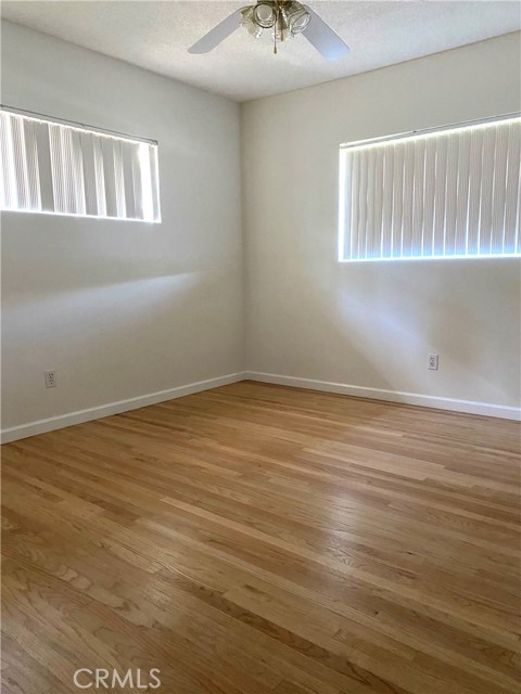 Detail Gallery Image 9 of 14 For 1511 S Main, Corona,  CA 92882 - 3 Beds | 2 Baths