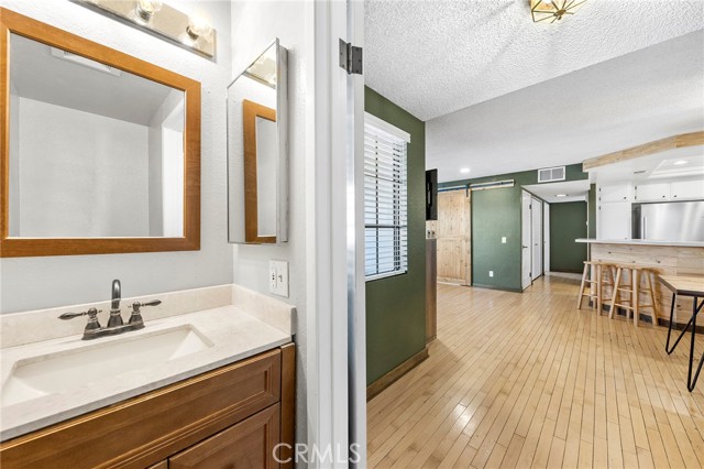 Detail Gallery Image 19 of 35 For 1726 Crystal Canyon Dr #35,  Azusa,  CA 91702 - 1 Beds | 1/1 Baths
