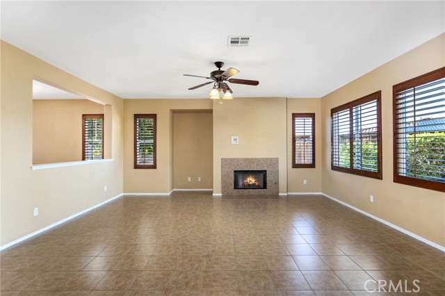 Detail Gallery Image 16 of 53 For 28618 Autumn Ln, Menifee,  CA 92584 - 5 Beds | 3 Baths